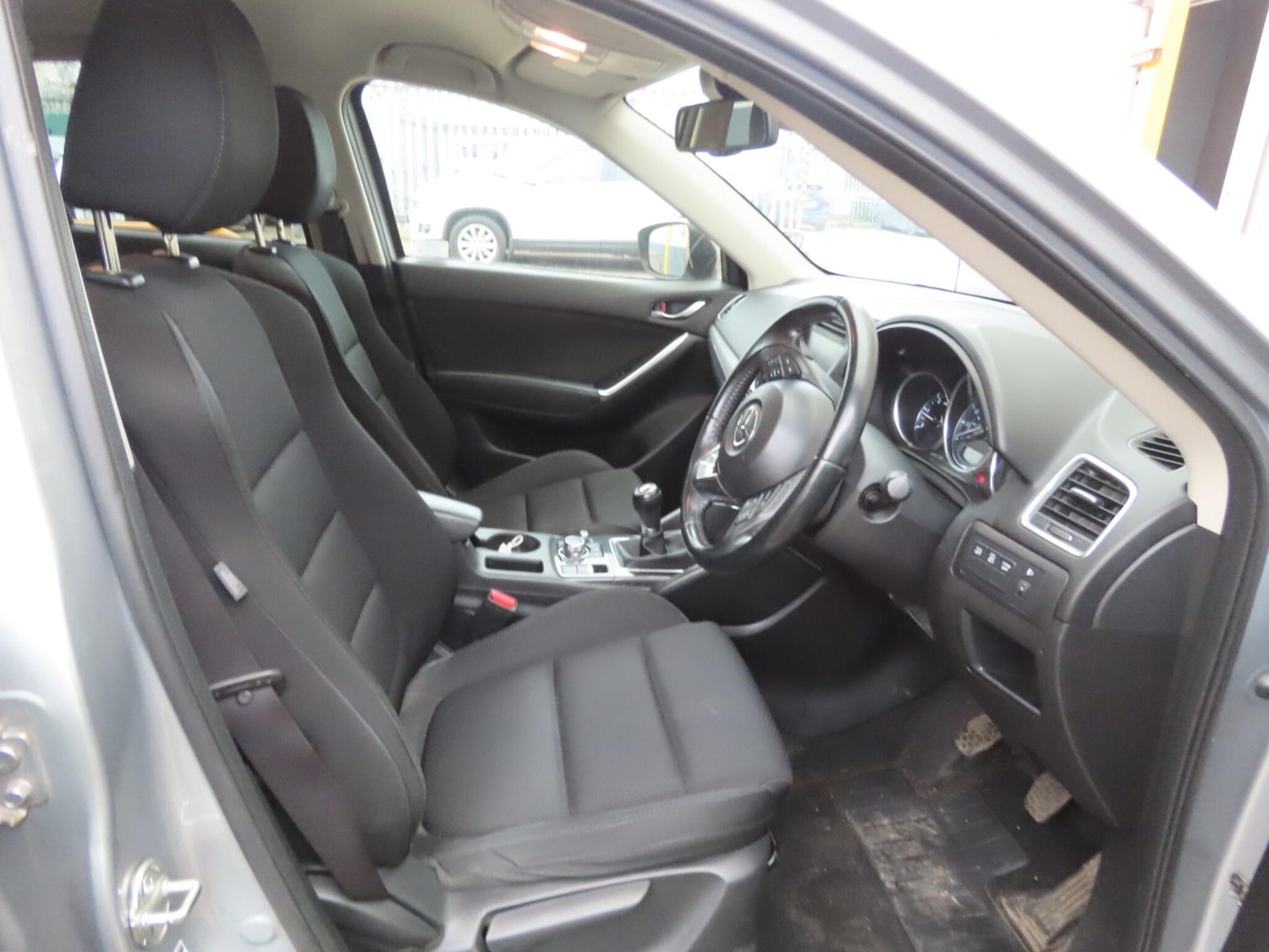 Used Mazda CX-5 2017 for sale - 77970137: Photo 9