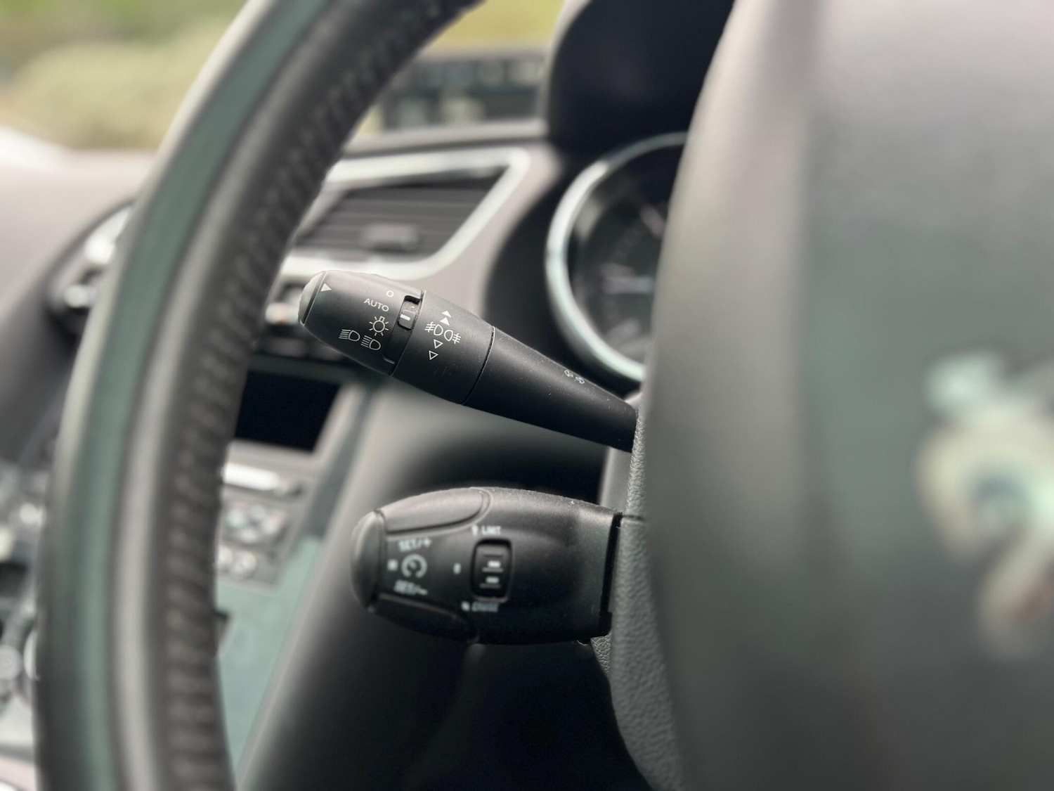 Used Peugeot 3008 2016 for sale - 76473432: Photo 27