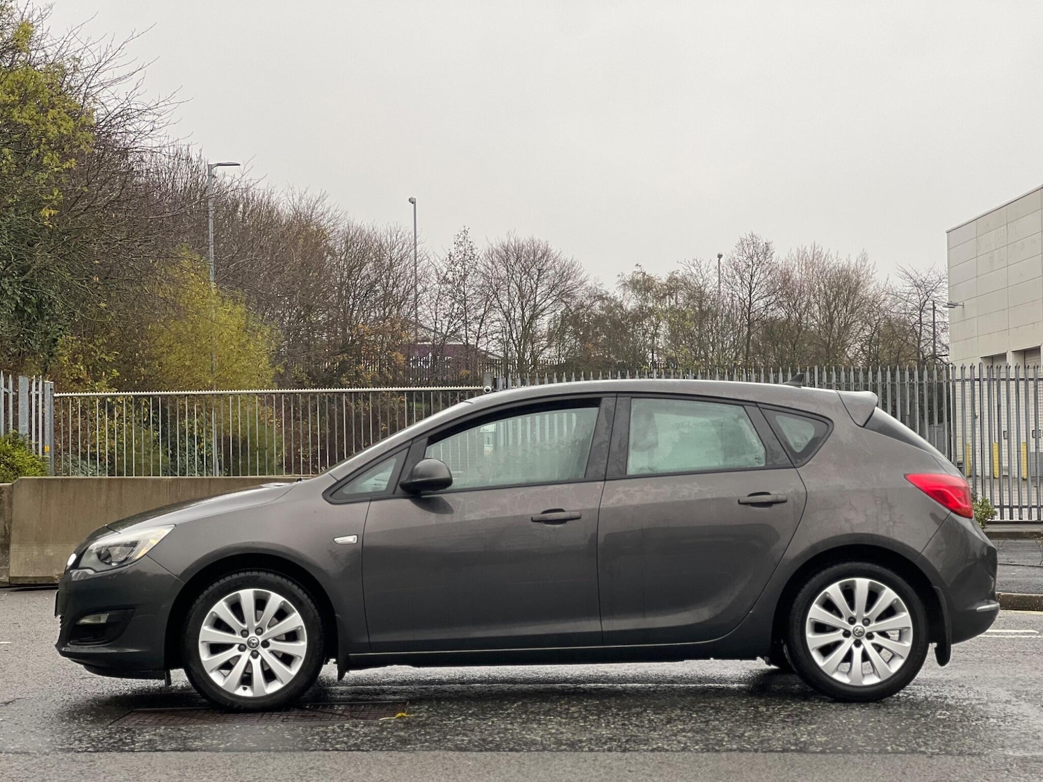 Used Vauxhall Astra 2014 for sale - 76572284: Photo 14