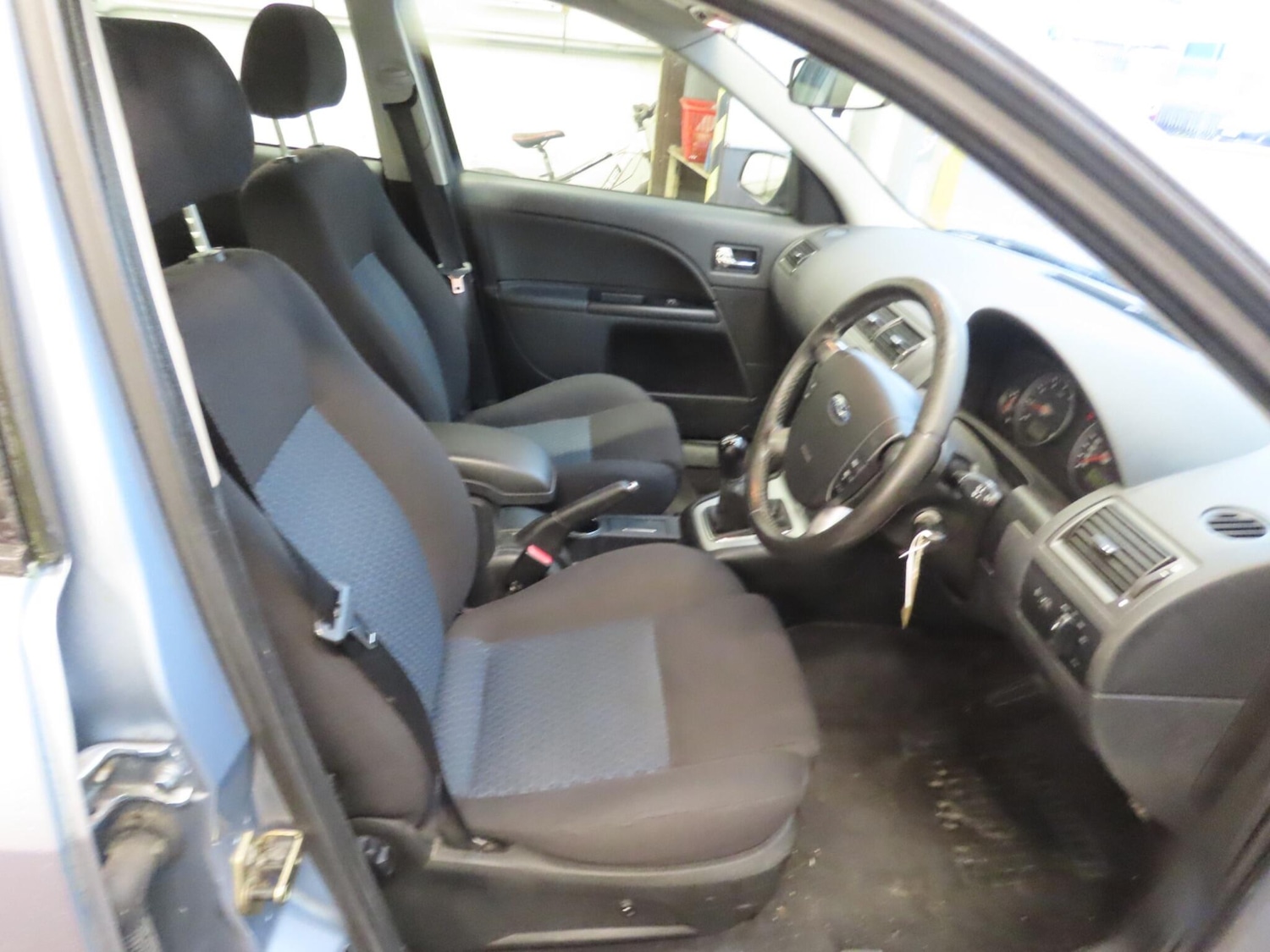 Used Ford Mondeo 2006 for sale - 77359237: Photo 4