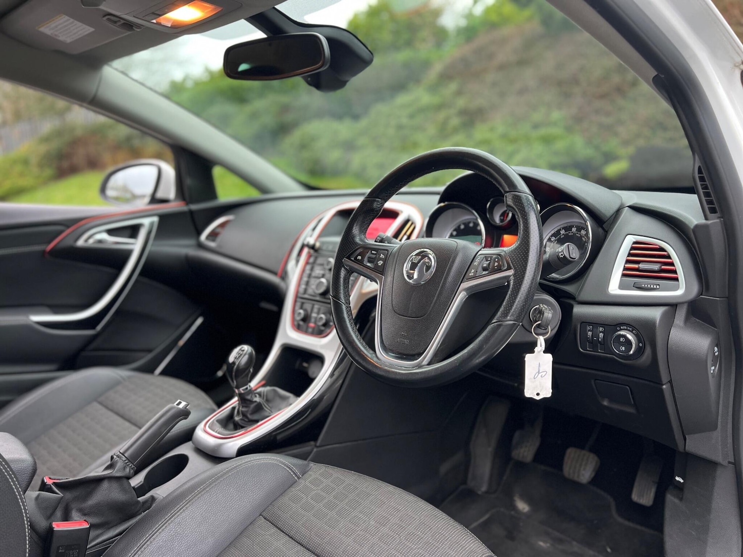 Used Vauxhall Astra GTC 2013 for sale - 77290572: Photo 6