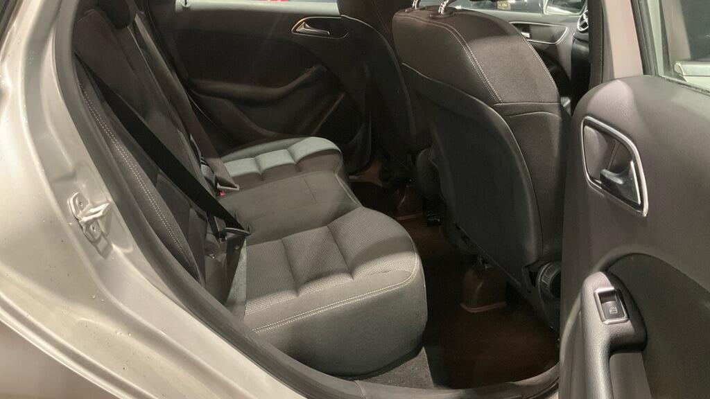 Used Mercedes-Benz B Class 2013 for sale - 77400632: Photo 10