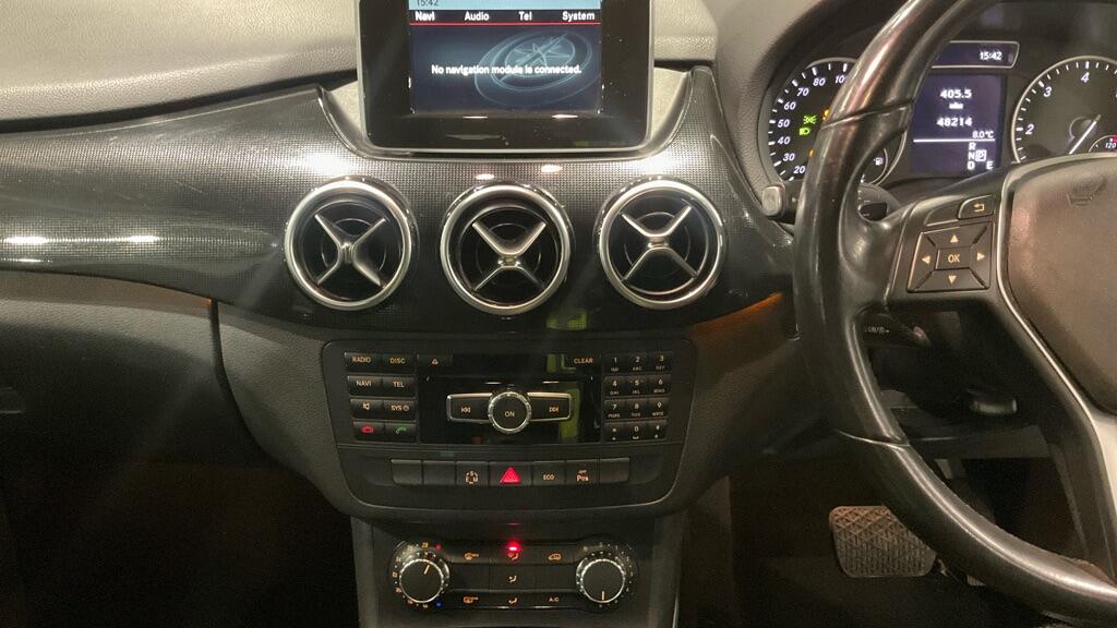 Used Mercedes-Benz B Class 2013 for sale - 77400632: Photo 3