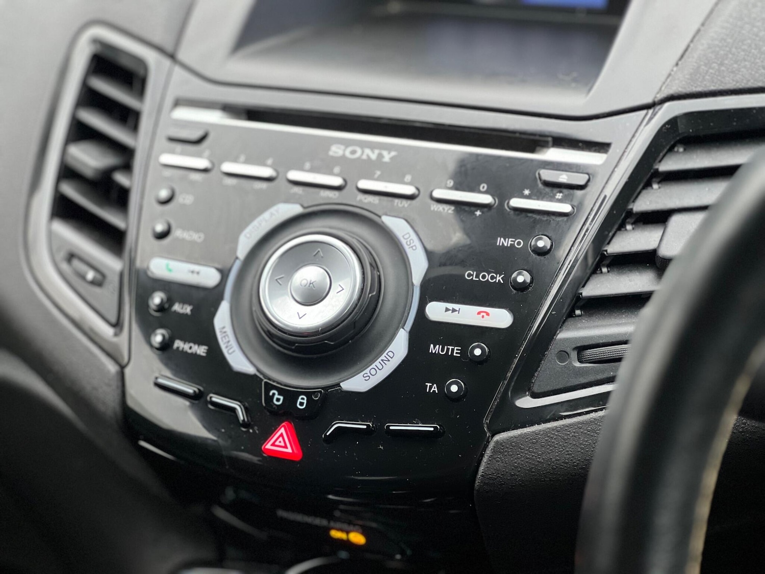 Used Ford Fiesta 2015 for sale - 76561485: Photo 28