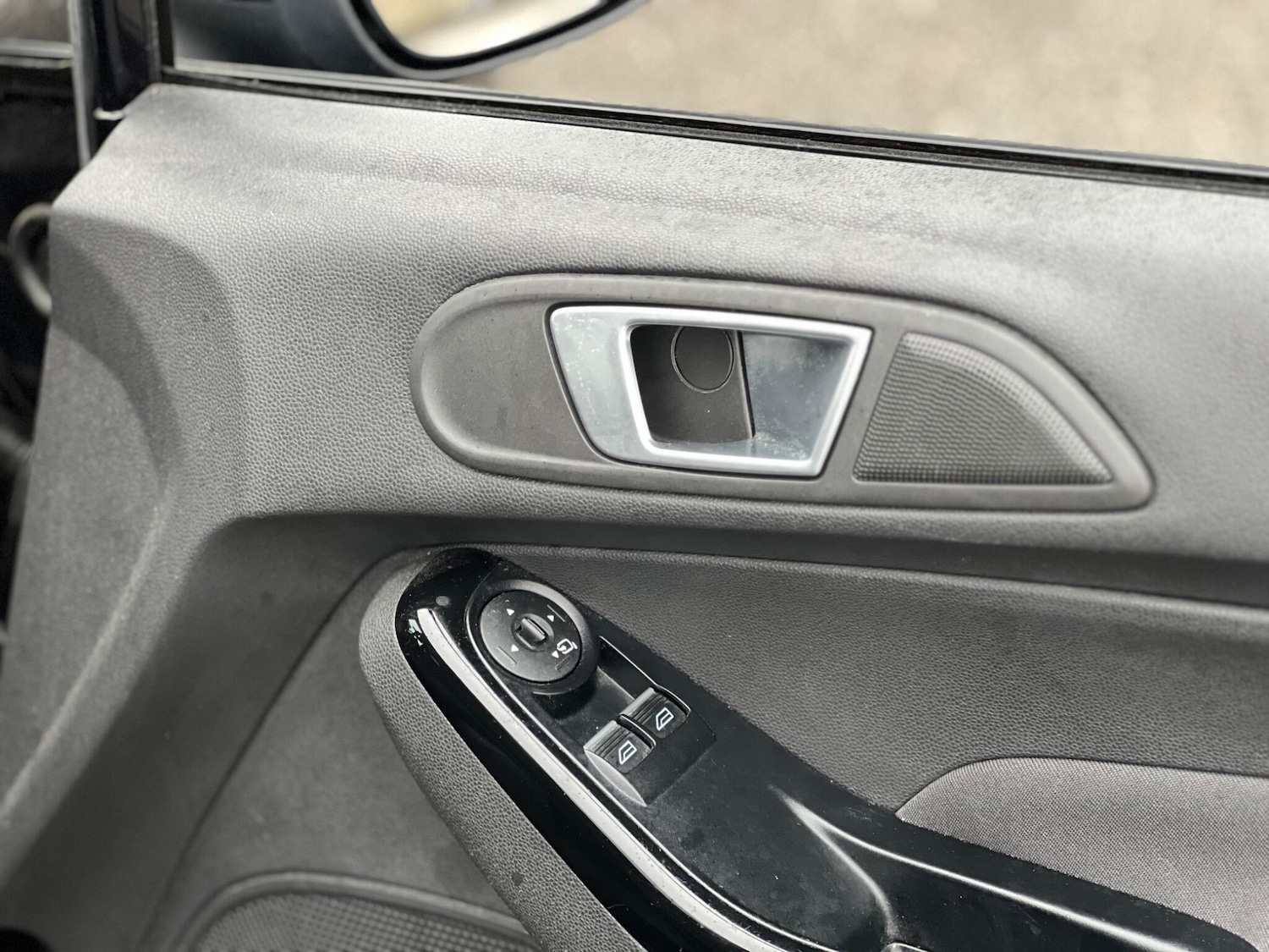 Used Ford Fiesta 2015 for sale - 76561485: Photo 38