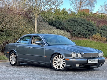 Used Jaguar XJ 2003 for sale - 76645197: Photo