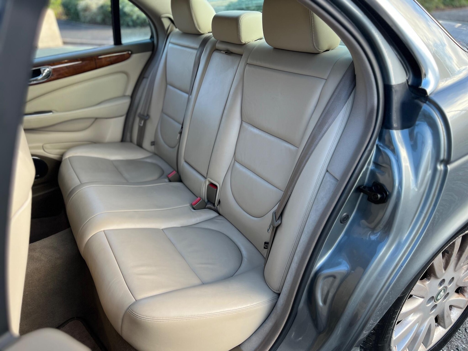 Used Jaguar XJ 2003 for sale - 76645197: Photo 21