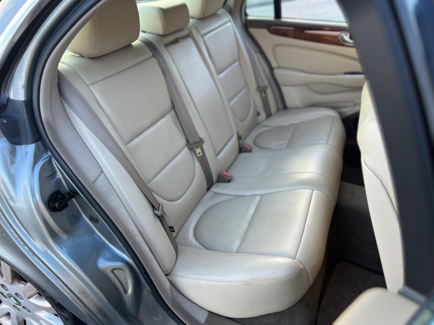 Used Jaguar XJ 2003 for sale - 76645197: Photo 24