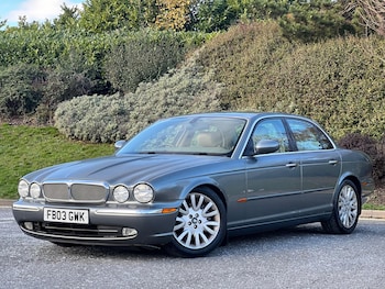 Used Jaguar XJ 2003 for sale - 76645197: Photo