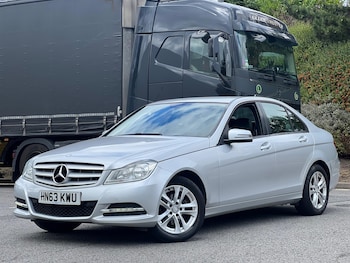 Used Mercedes-Benz C-Class 2013 for sale - 75600404: Photo