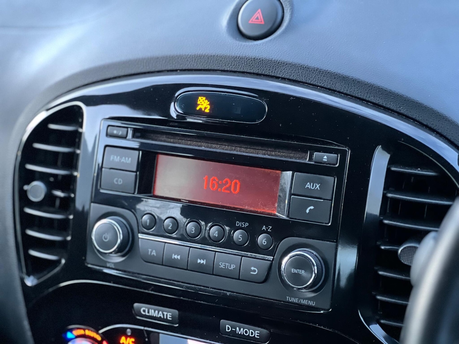 Used Nissan Juke 2013 for sale - 77305049: Photo 23