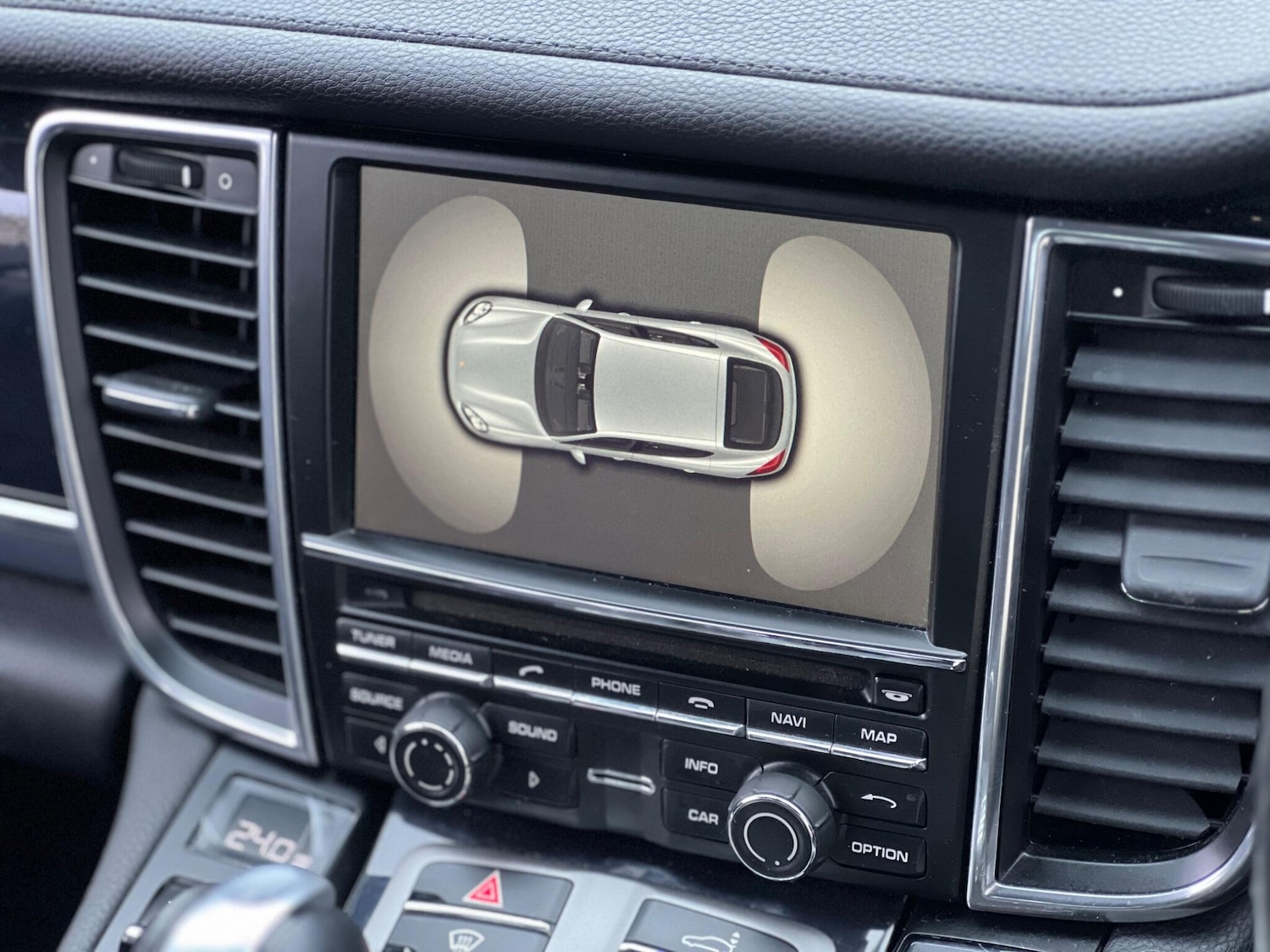 Used Porsche Panamera 2014 for sale - 77345414: Photo 30