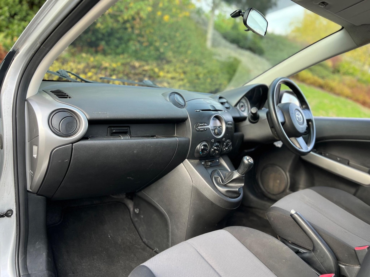 Used Mazda Mazda2 2009 for sale - 76259475: Photo 4