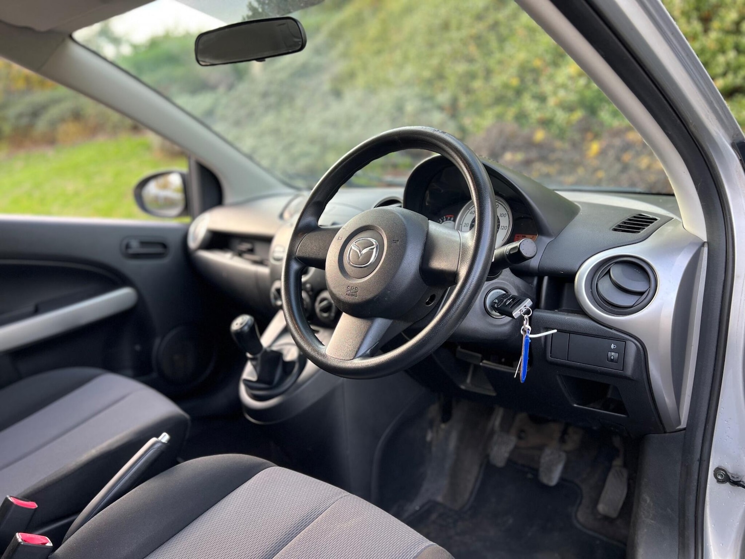 Used Mazda Mazda2 2009 for sale - 76259475: Photo 6