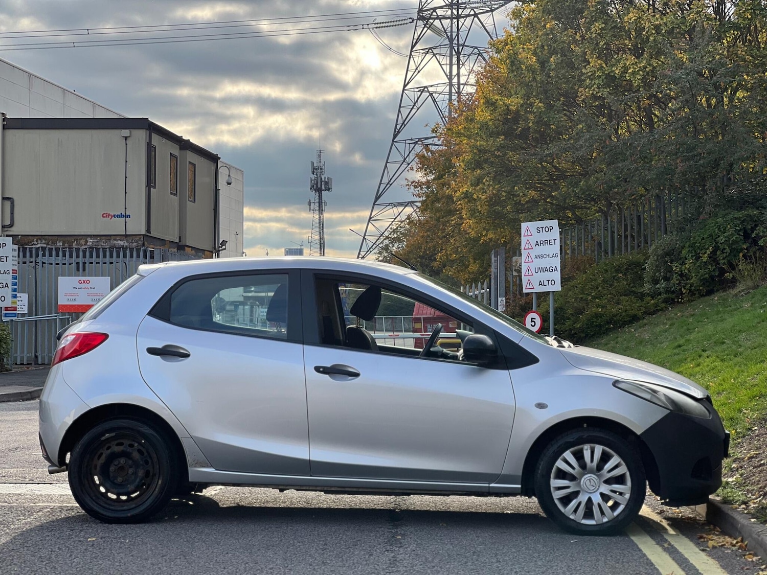 Used Mazda Mazda2 2009 for sale - 76259475: Photo 8