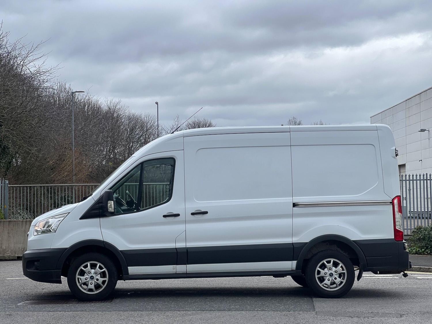 Used Ford Transit 2017 for sale - 78086433: Photo 14