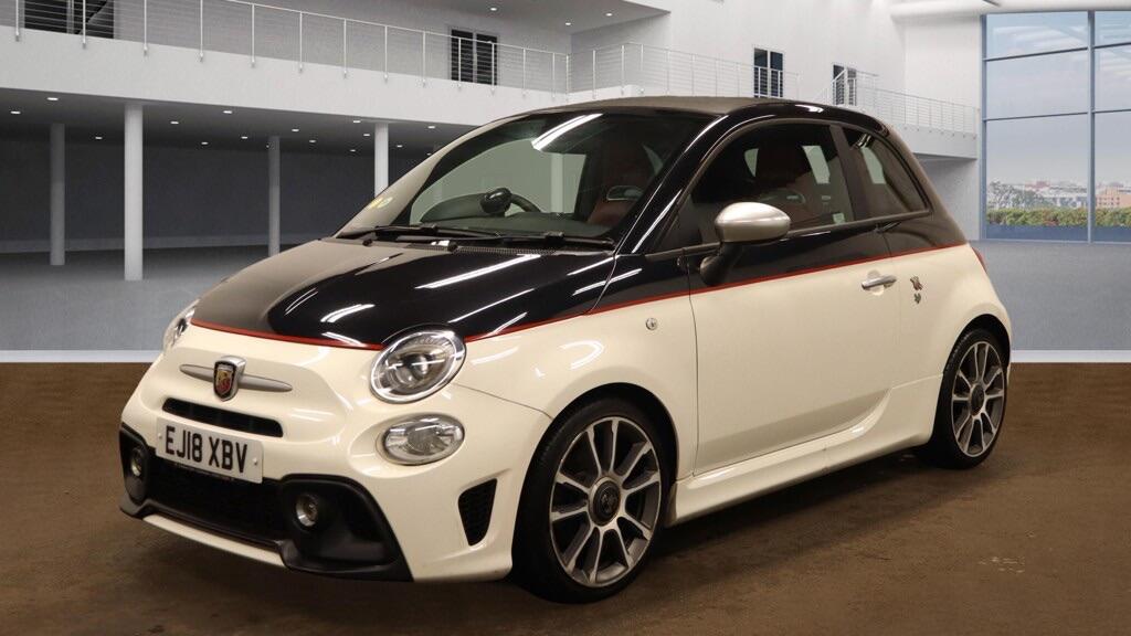 Used Abarth 595 2018 for sale - 76633414: Photo 2
