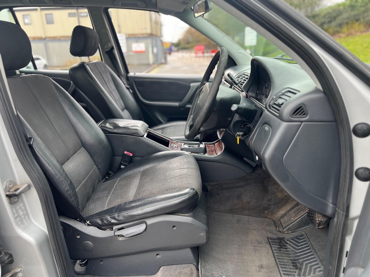 Used Mercedes-Benz M Class 2002 for sale - 78073191: Photo 12