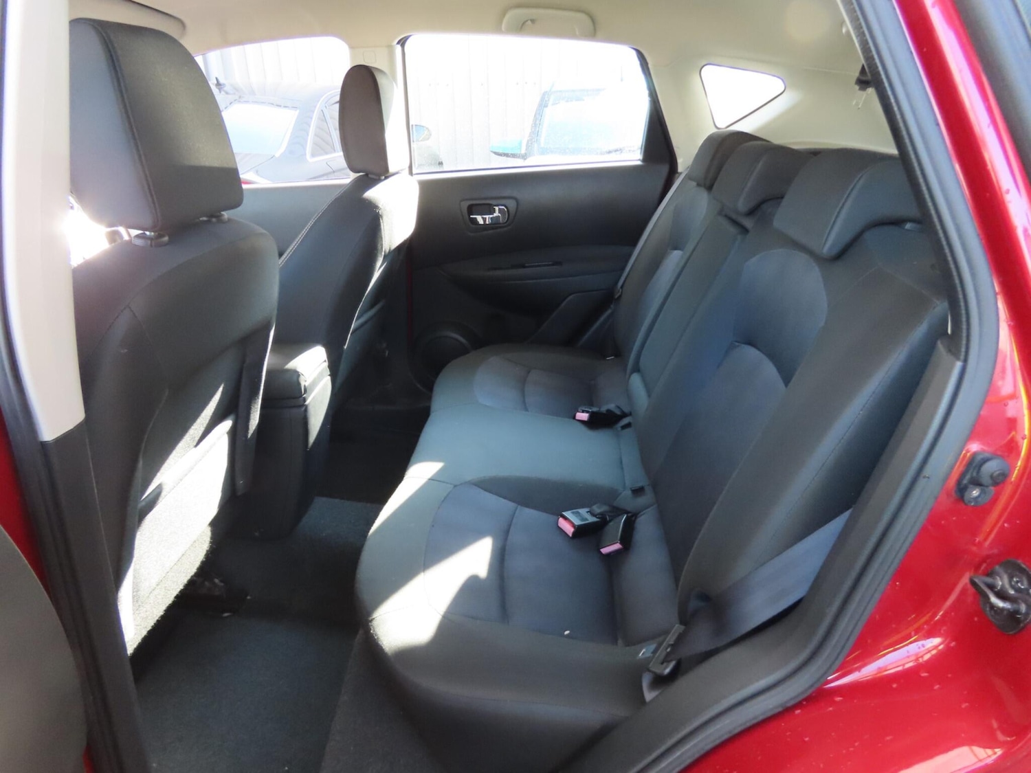 Used Nissan Qashqai 2011 for sale - 77784744: Photo 9