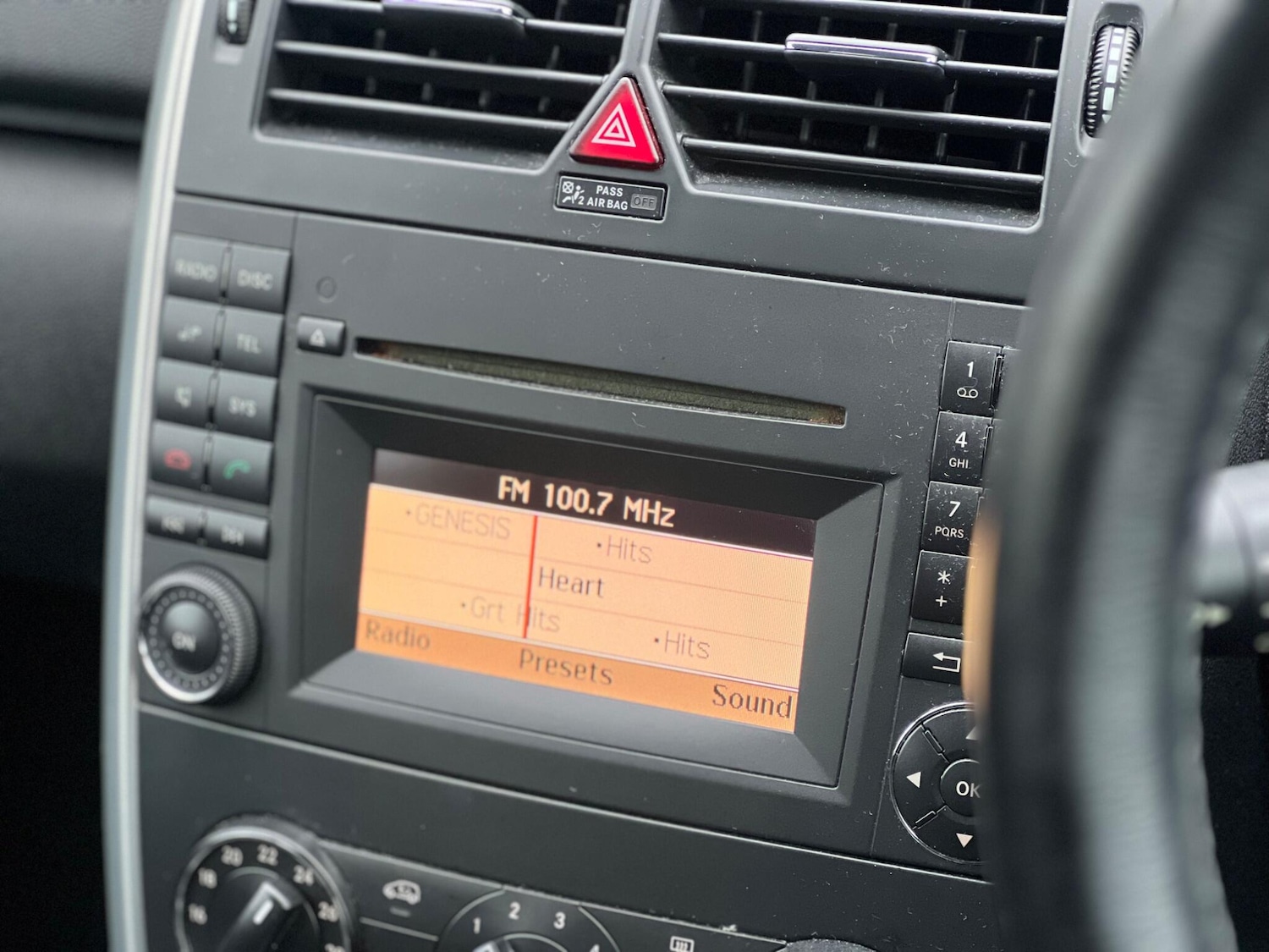 Used Mercedes-Benz A-Class 2012 for sale - 77190702: Photo 28