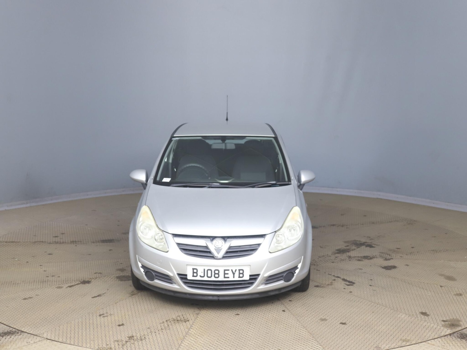 Used Vauxhall Corsa 2008 for sale - 77839379: Photo 2