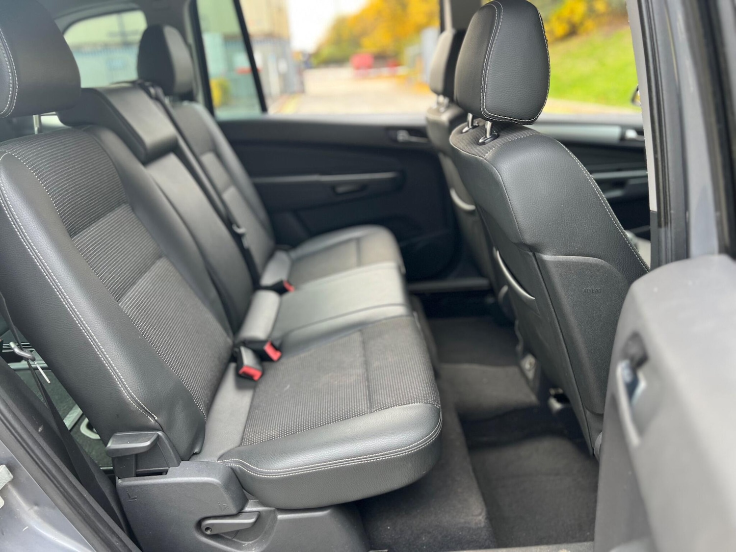 Used Vauxhall Zafira 2008 for sale - 76377275: Photo 24