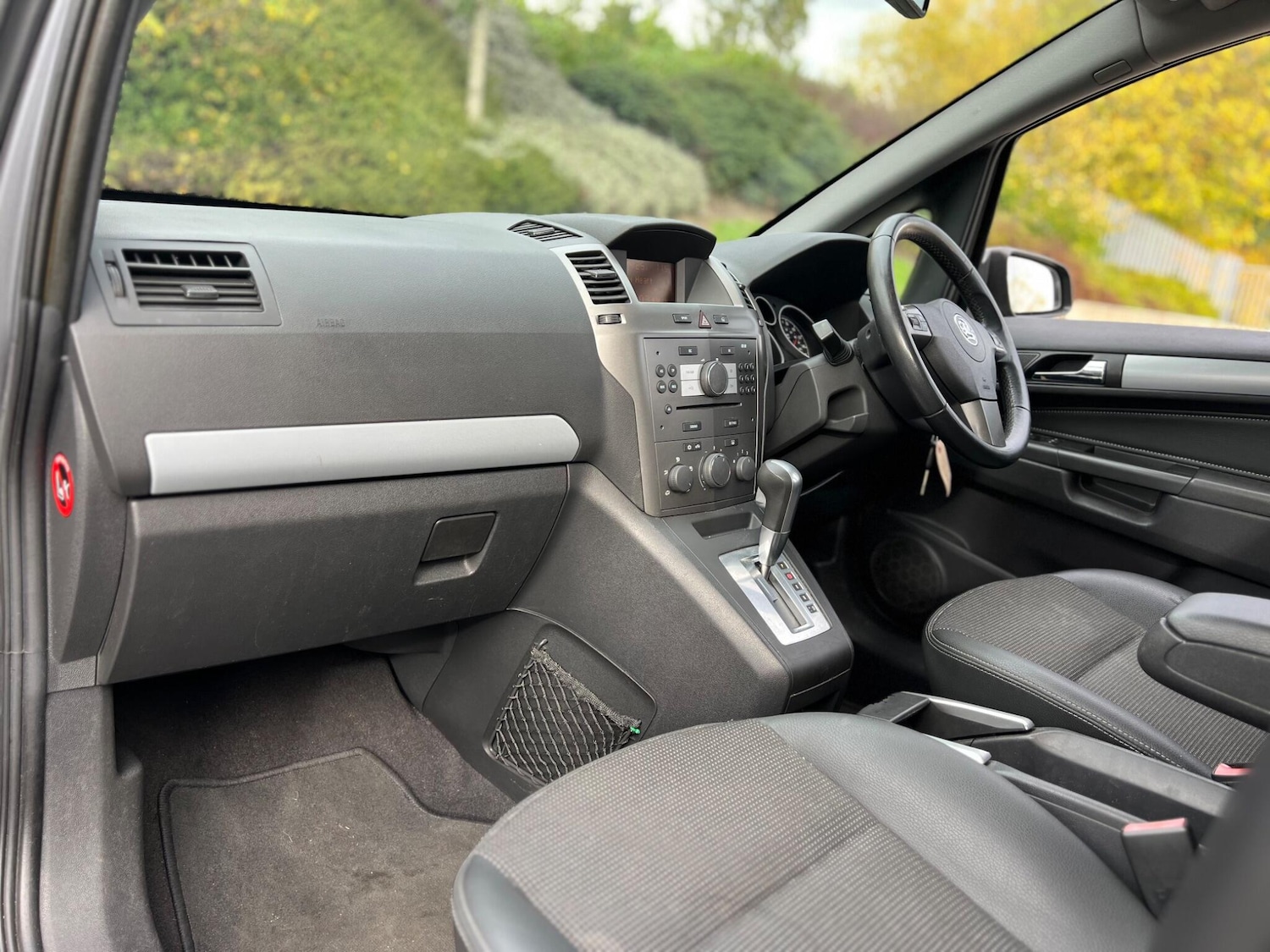 Used Vauxhall Zafira 2008 for sale - 76377275: Photo 4