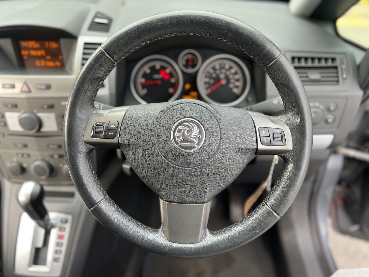 Used Vauxhall Zafira 2008 for sale - 76377275: Photo 5