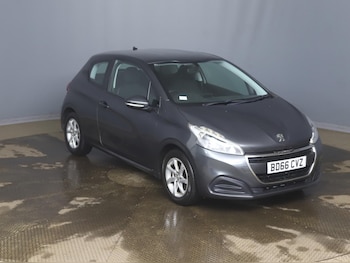 Used Peugeot 208 2016 for sale - 77523712: Photo