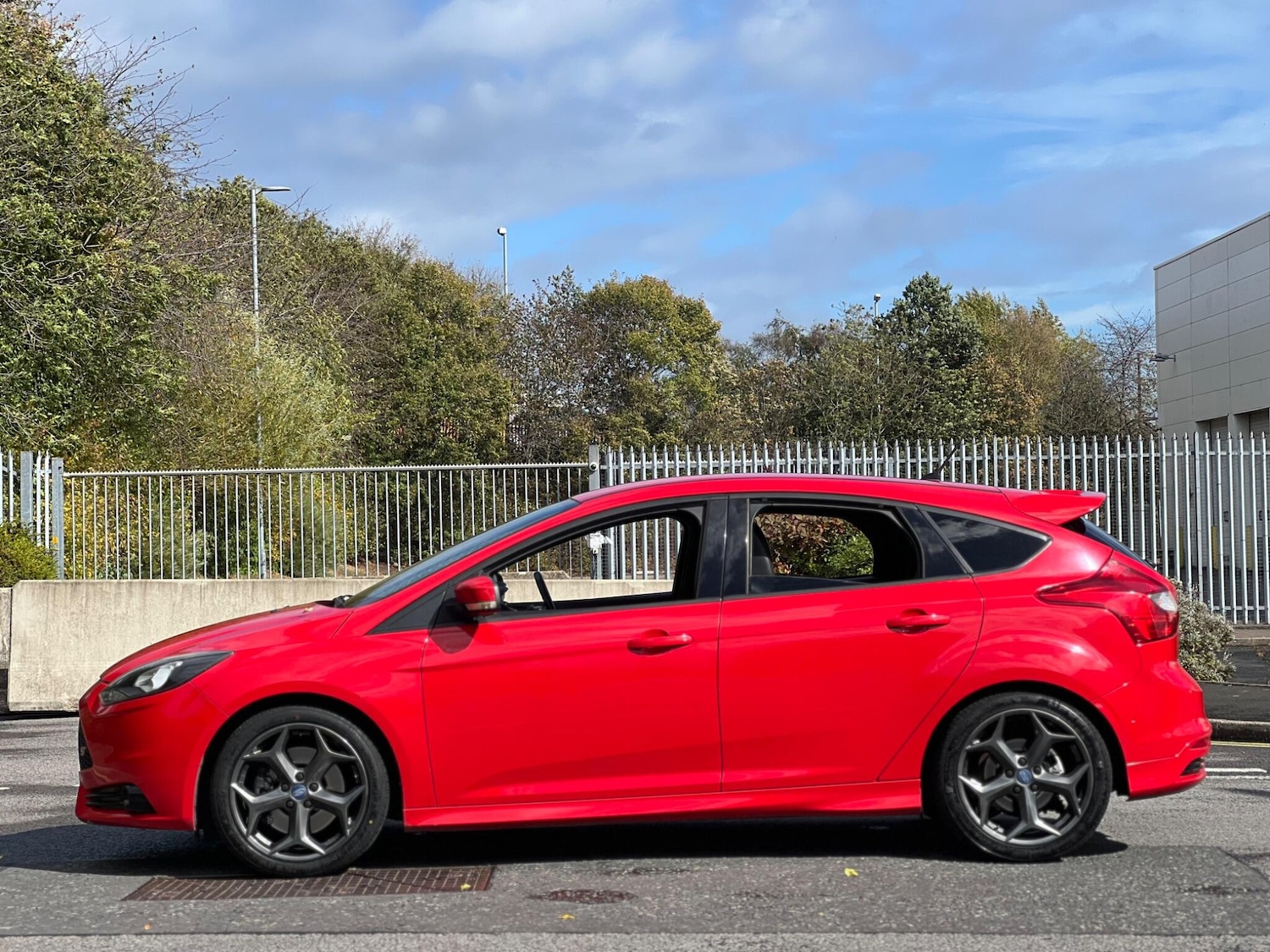 Used Ford Focus 2012 for sale - 75991077: Photo 15
