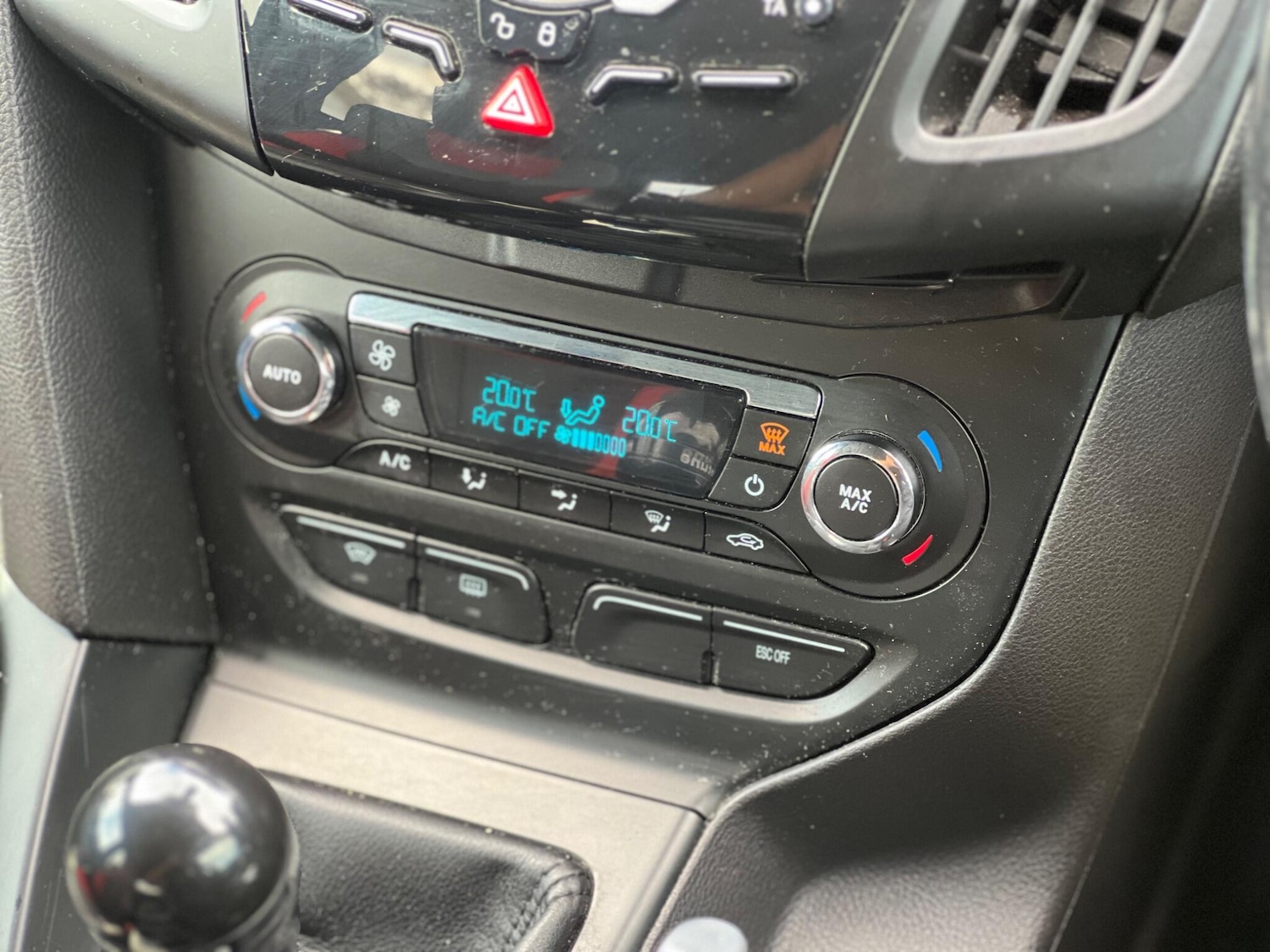 Used Ford Focus 2012 for sale - 75991077: Photo 32