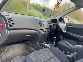 Used Hyundai i30 2008 for sale - 77808891: Photo