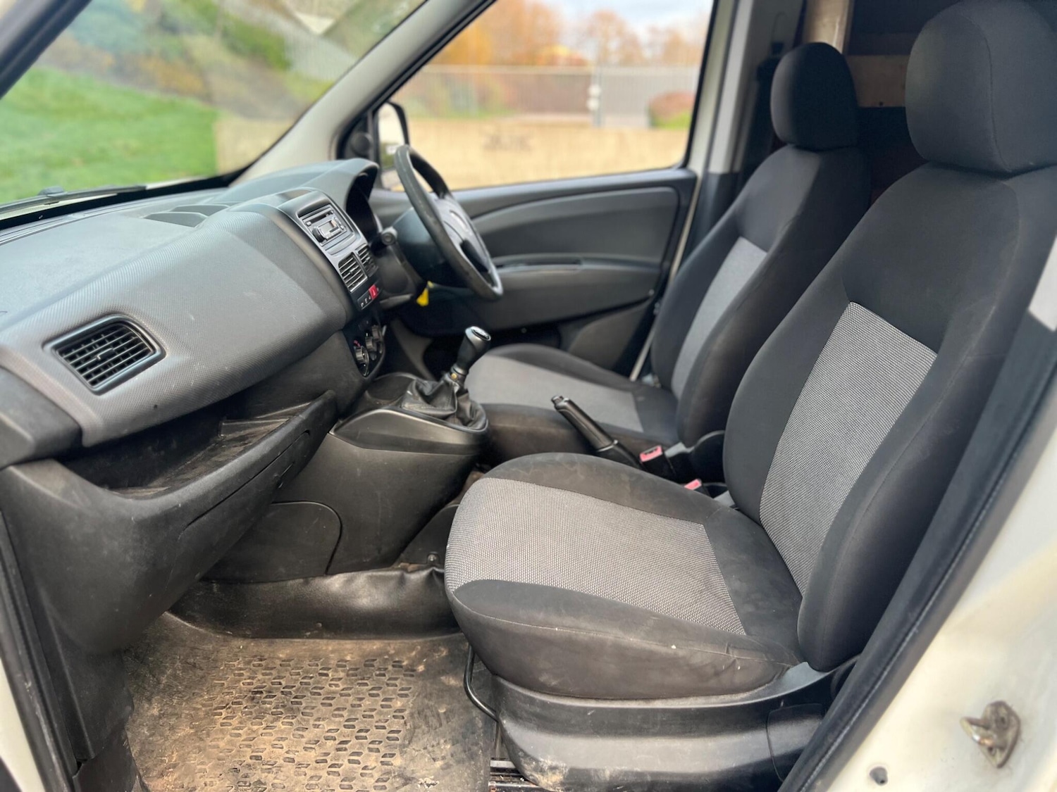 Used Fiat Doblo 2011 for sale - 77049926: Photo 17