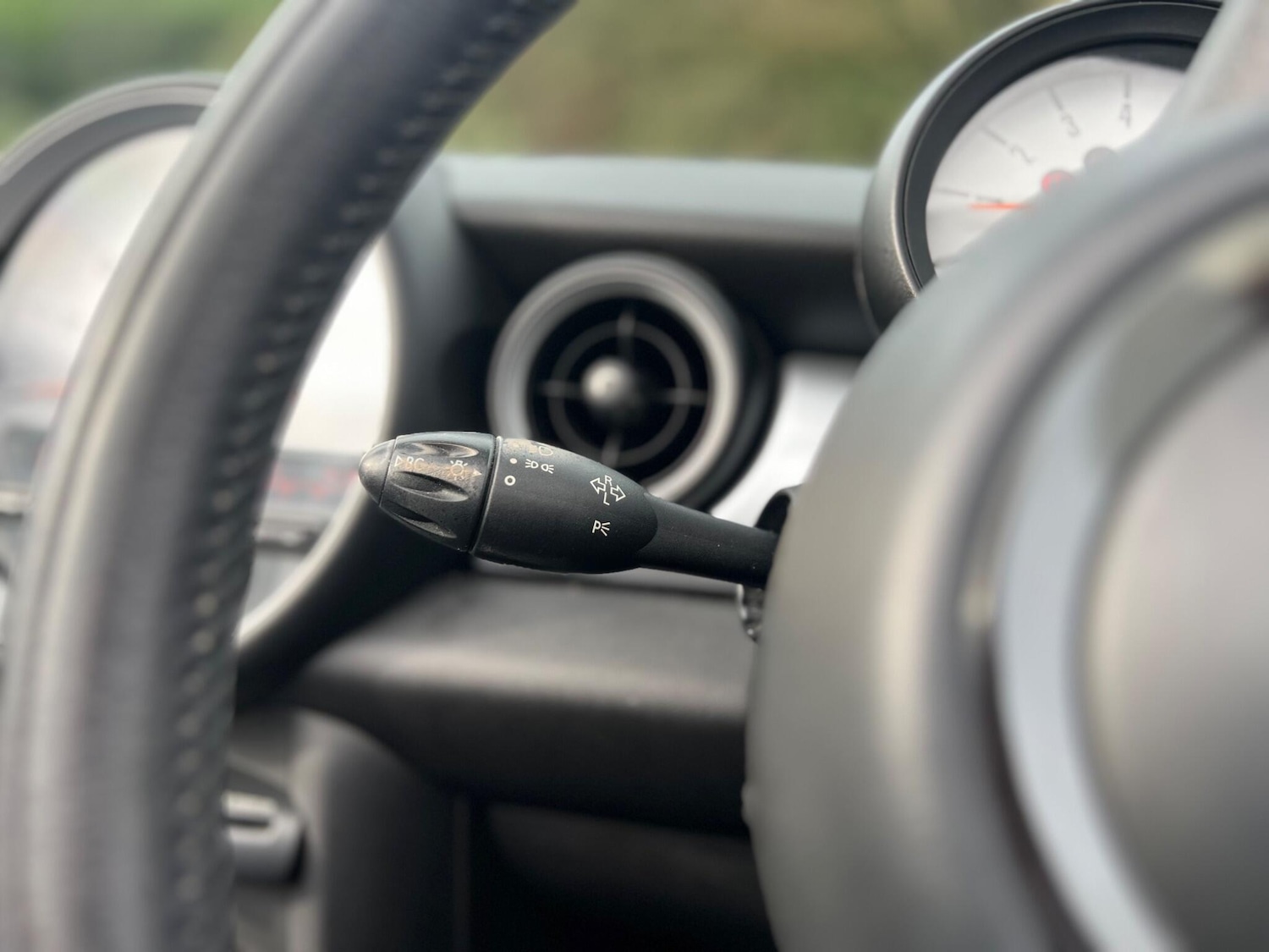 Used MINI Convertible 2011 for sale - 77633468: Photo 23