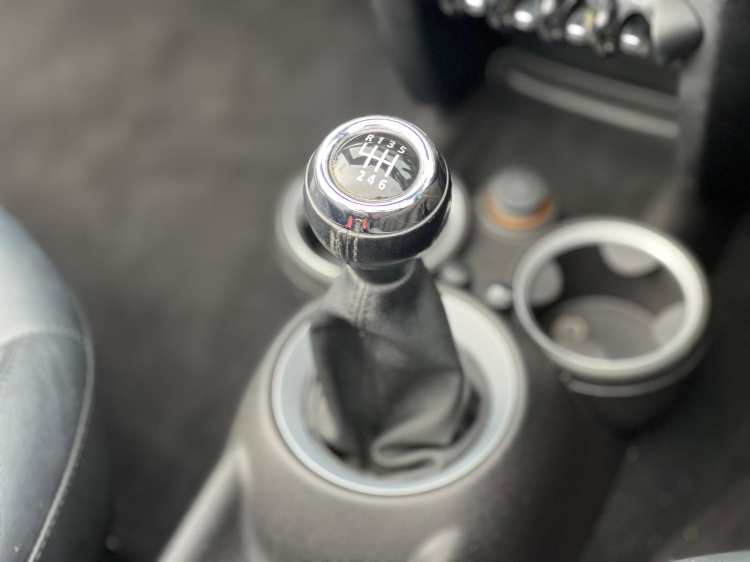 Used MINI Convertible 2011 for sale - 77633468: Photo 26