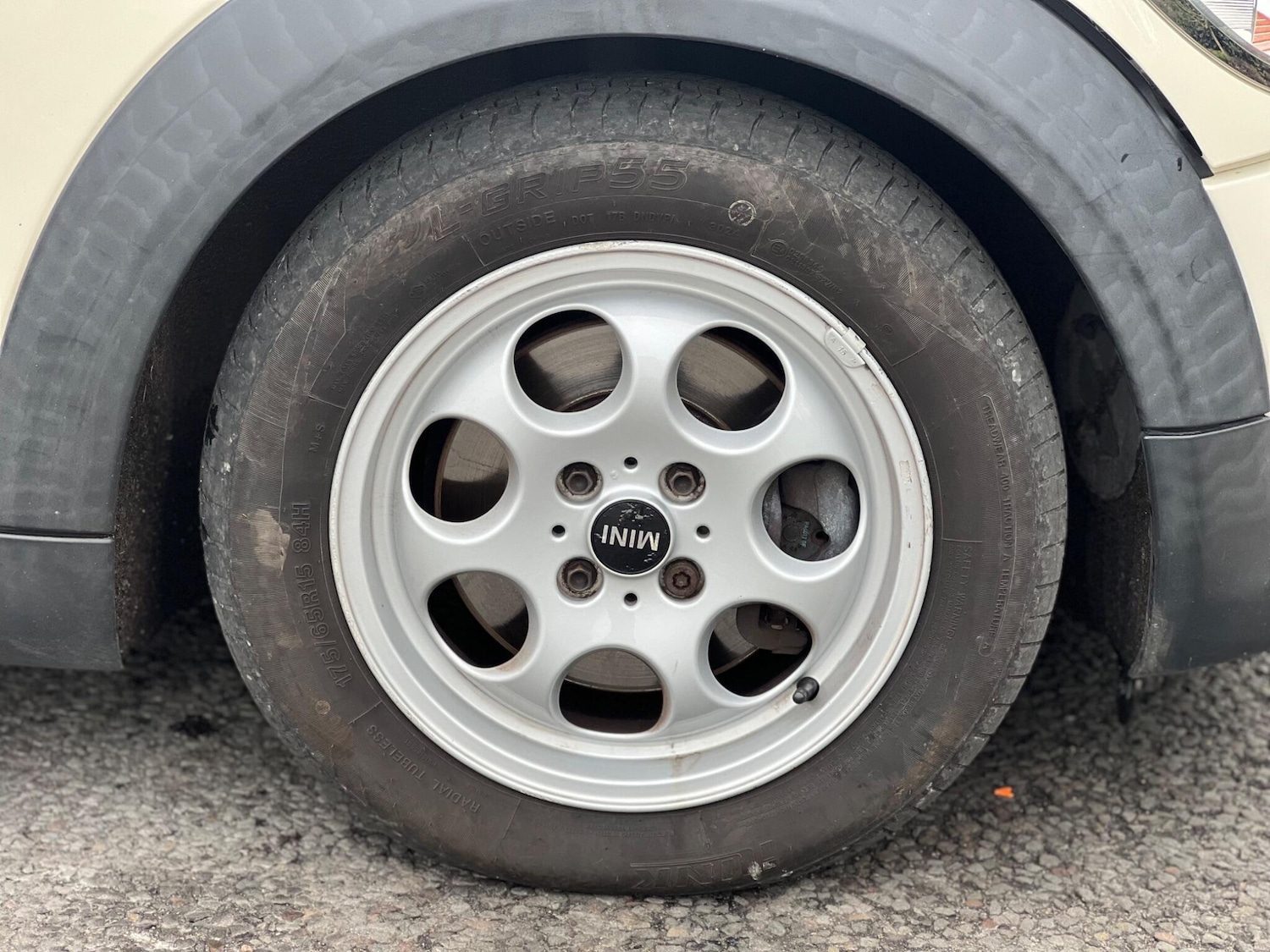 Used MINI Convertible 2011 for sale - 77633468: Photo 30