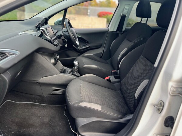 Used Peugeot 208 2015 for sale - 76179759: Photo 18