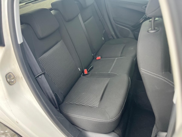 Used Peugeot 208 2015 for sale - 76179759: Photo 23