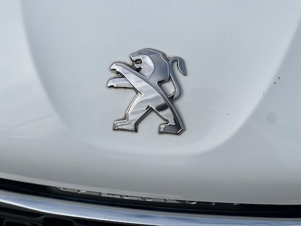 Used Peugeot 208 2015 for sale - 76179759: Photo 34