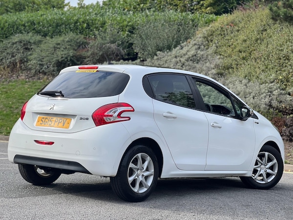 Used Peugeot 208 2015 for sale - 76179759: Photo 9