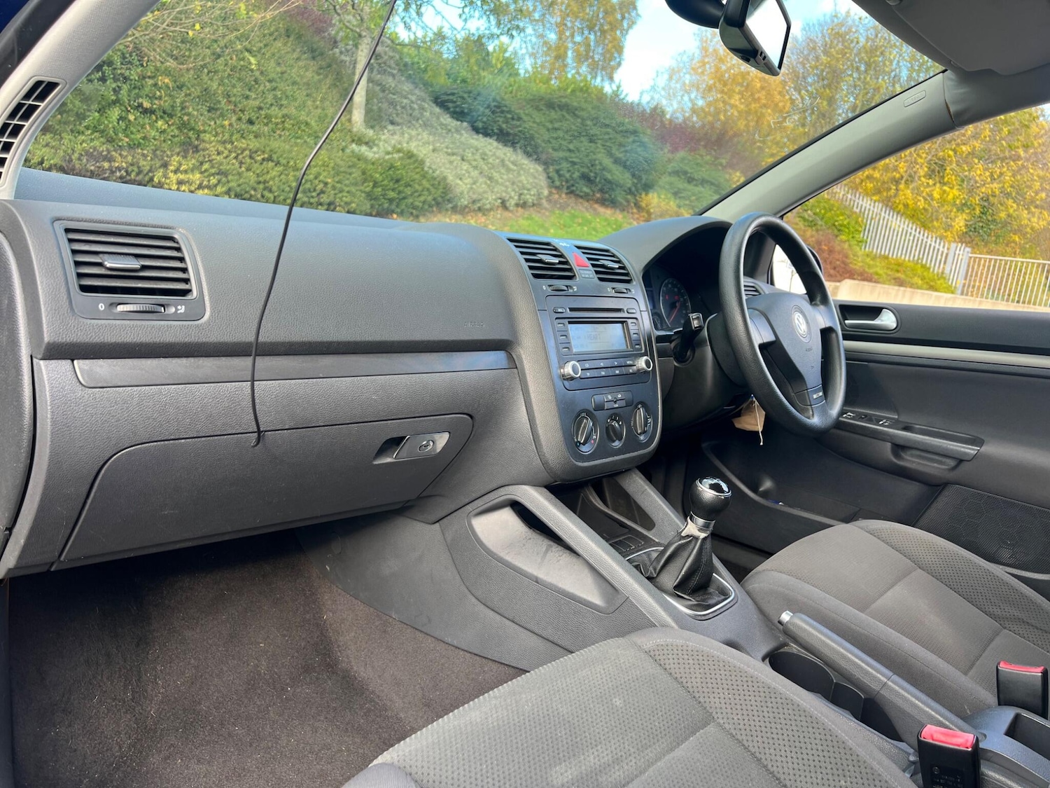 Used Volkswagen Golf 2005 for sale - 76485287: Photo 4