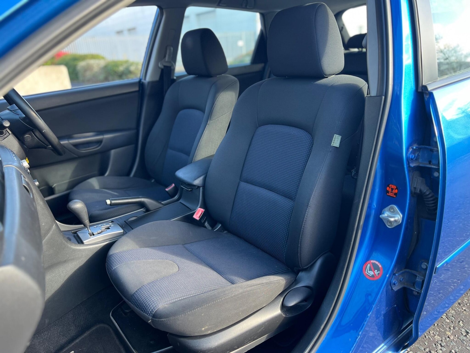 Used Mazda Mazda3 2006 for sale - 76370359: Photo 19