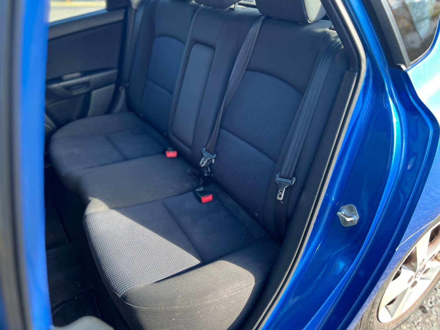 Used Mazda Mazda3 2006 for sale - 76370359: Photo 20