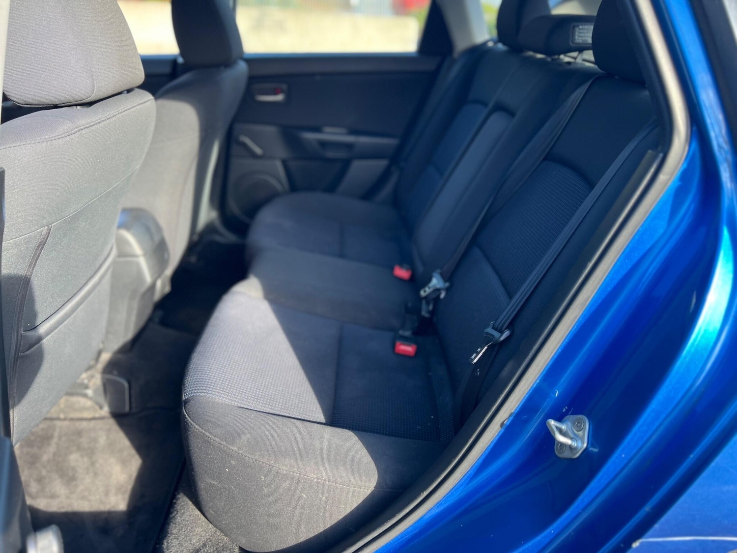 Used Mazda Mazda3 2006 for sale - 76370359: Photo 21