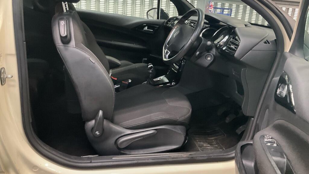 Used DS Automobiles DS 3 2018 for sale - 77395926: Photo 3