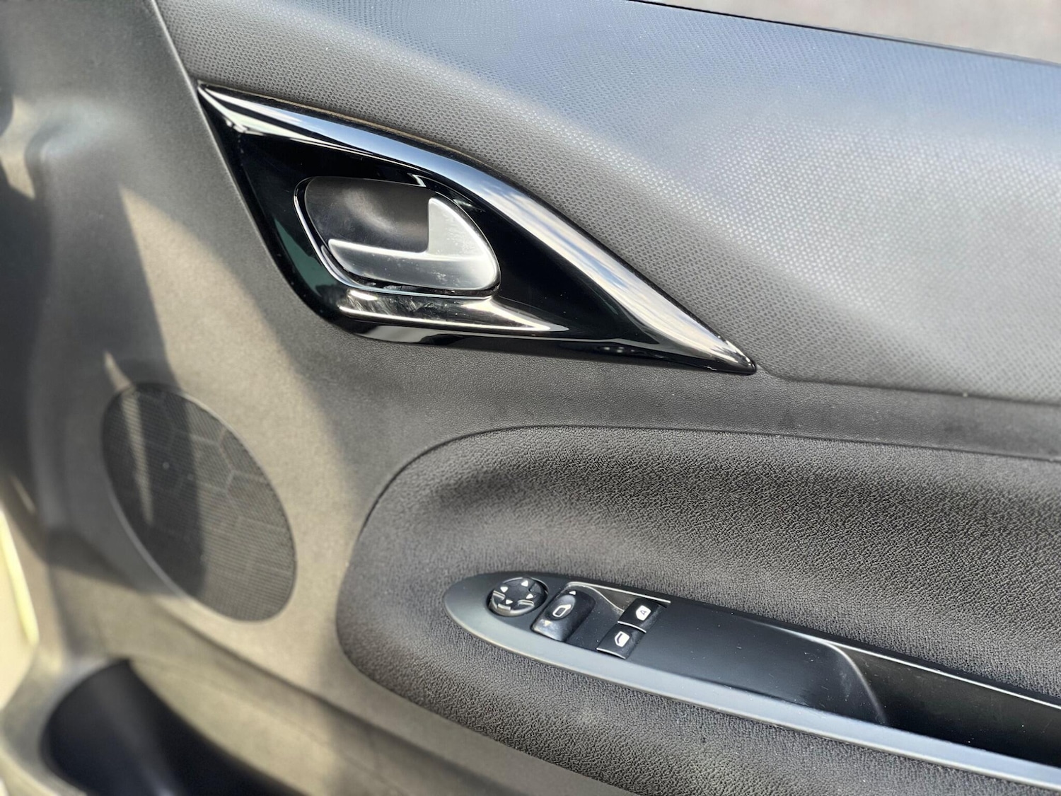 Used DS Automobiles DS 3 2018 for sale - 77395926: Photo 37