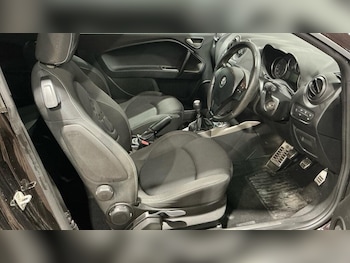 Used Alfa Romeo MiTo 2013 for sale - 77400745: Photo