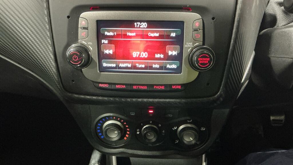 Used Alfa Romeo MiTo 2013 for sale - 77400745: Photo 4