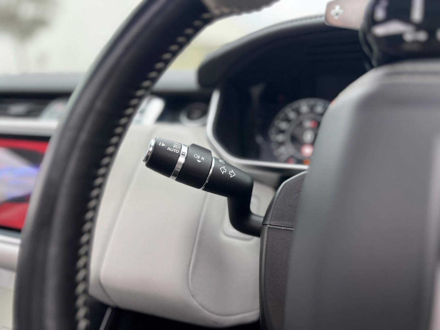 Used Land Rover Range Rover Sport 2019 for sale - 76349890: Photo 31