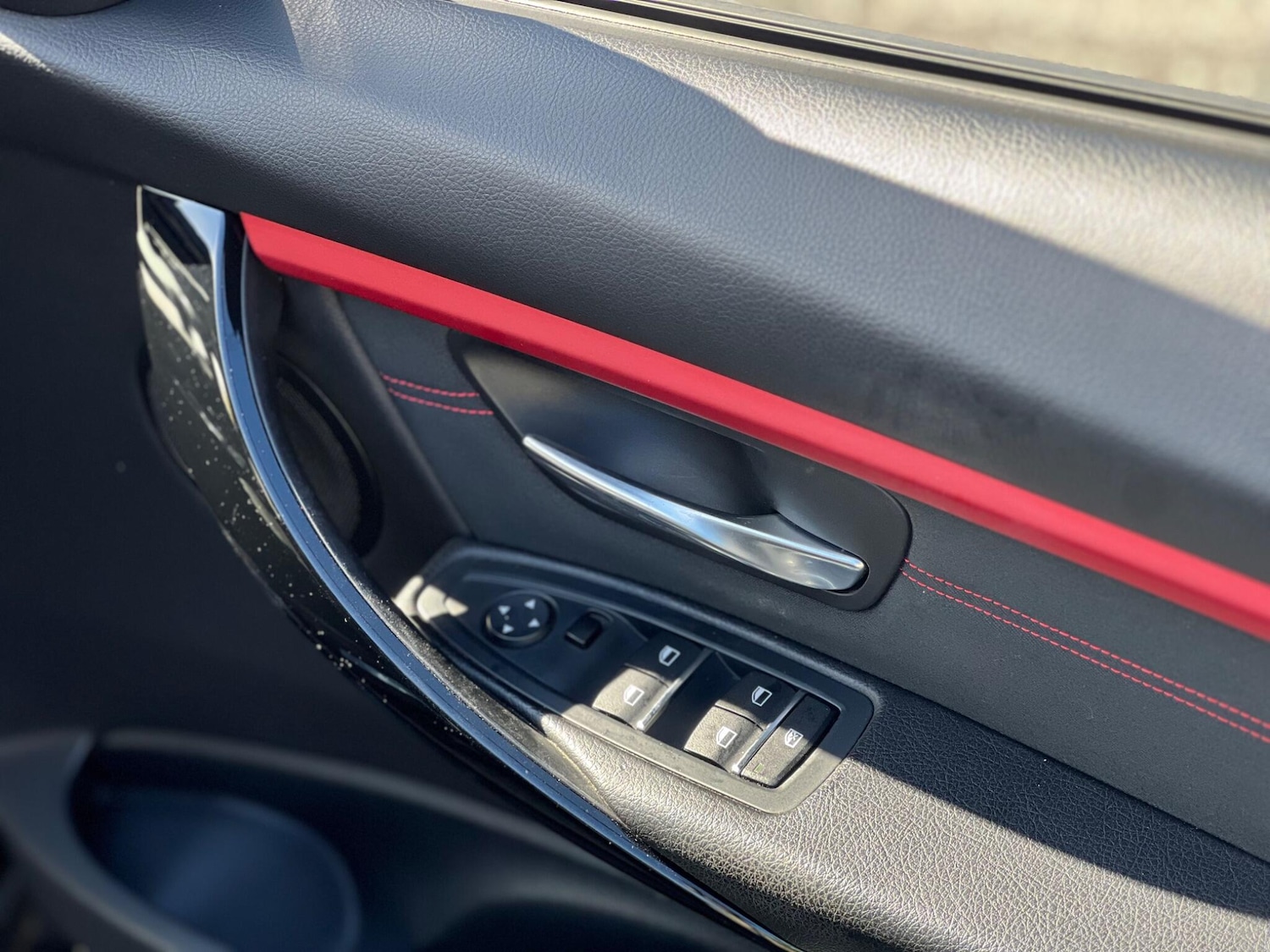 Used BMW 3 Series 2017 for sale - 77162890: Photo 43